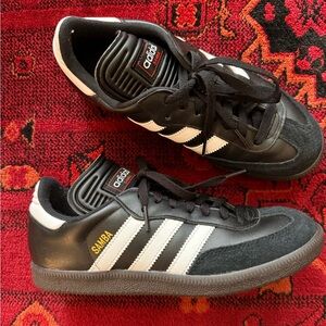 adidas Samba black/white M6.5/W7.5 — Barely Worn
